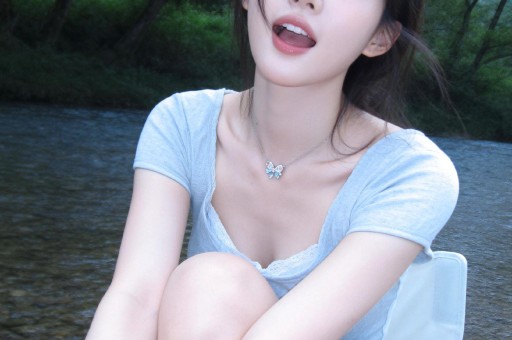 百万网红人设彻底崩塌! 前男友扒出虐狗真相思聪不认女儿是对的